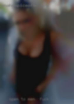 Open to  couples to experiment men to fuck with.